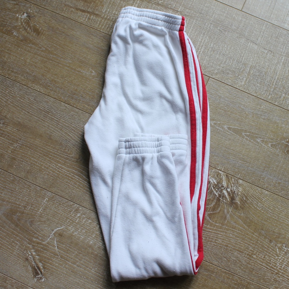 Brandy Melville John Galt Women's Rosa Sweatpant in White & Red ONE SIZE